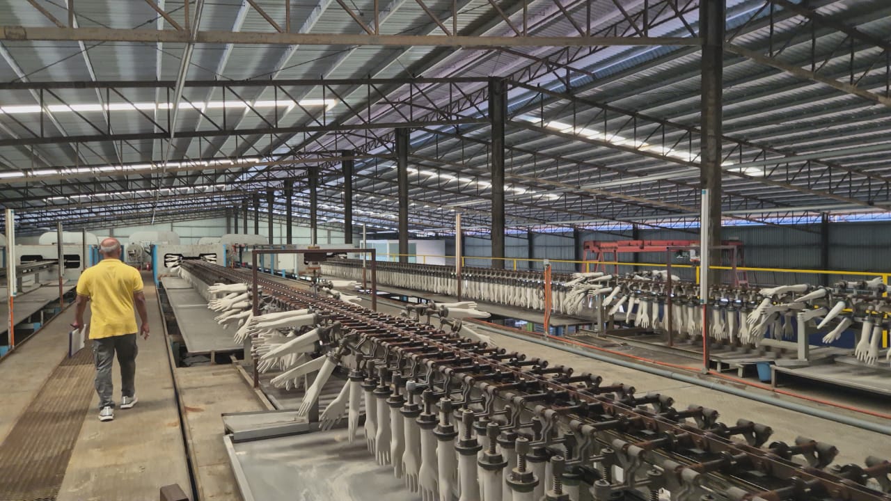 Gloves Manufacturing Gloves Manufacturing